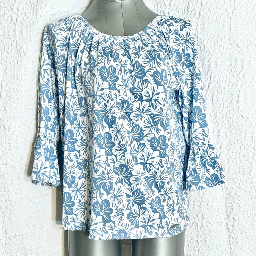 MICHAEL KORS NWT  3/4 bell / flared sleeve blouse